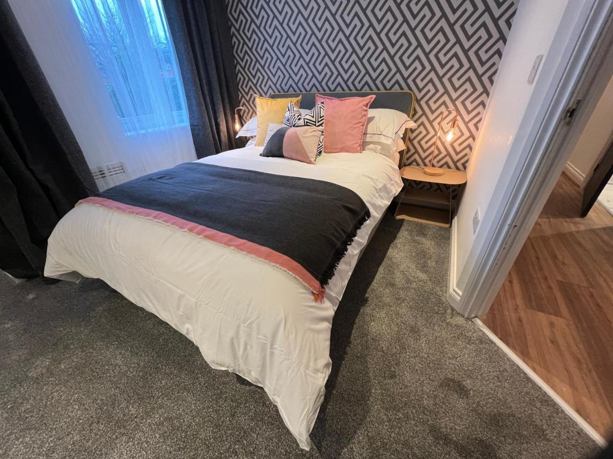 Modern 2 Bedroom Aesthetic Apt Manchester Extérieur photo